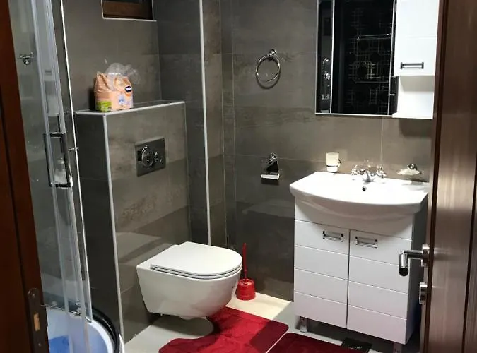 B3 U Suri Apartament
